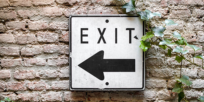 Protocolo de evacuación en el trabajo evacuación en un centro de negocios