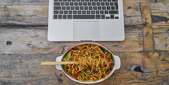 Comer en el trabajo Comer en el trabajo